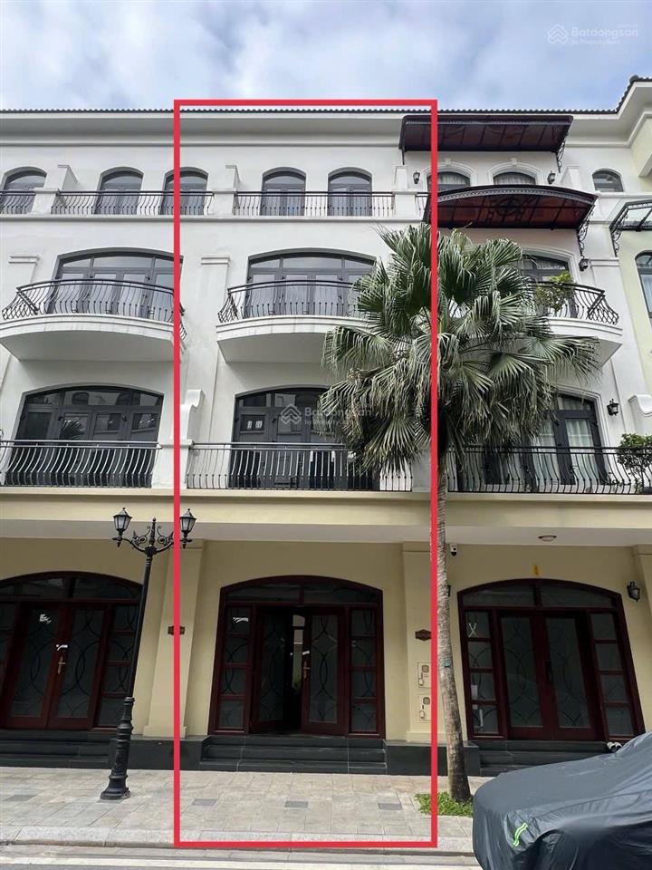 Cần tiền bán giá tốt, chà là 48 m² giá 6,6 tỷ. cạnh công viên bể bơi. sẵn sổ