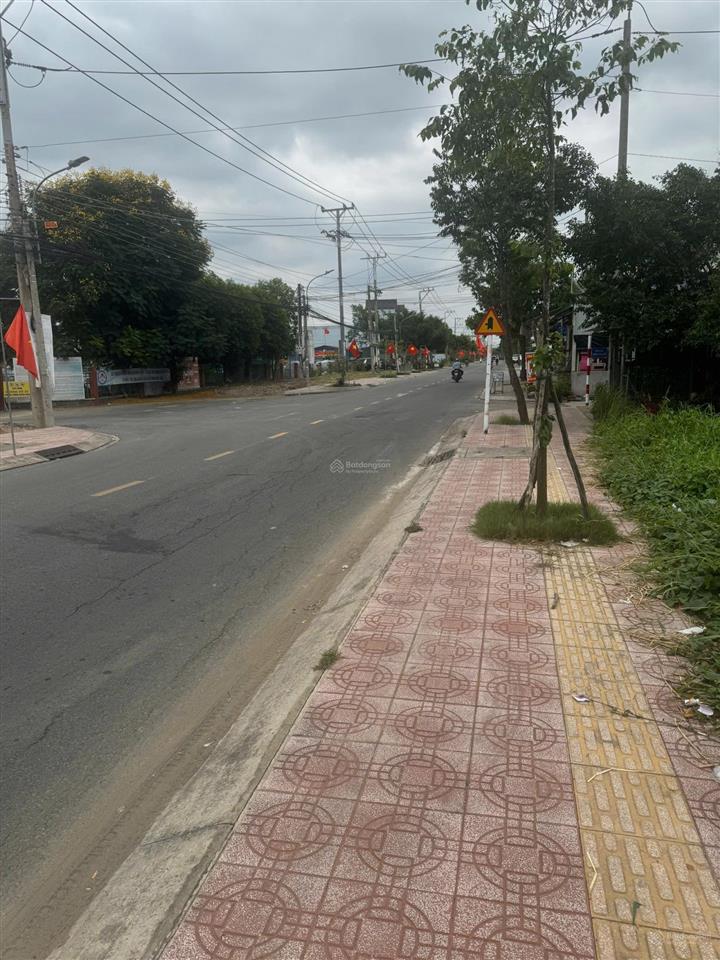 Đất lớn thổ cư xây dựng tự do mặt tiền đường 20m châu thị kim tp. tân an ngang 15m cực hiếm