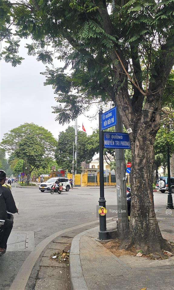 Mặt tiền 11m (woa), 28 điện biên phủ nguyễn tri phương, ô tô tránh thoải mái