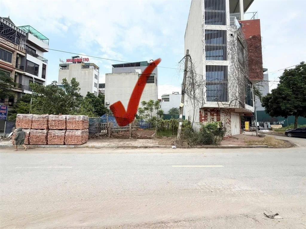 Lô góc kinh doanh đẳng cấp khu d yên nghĩa. đường trục chính khu biệt thự