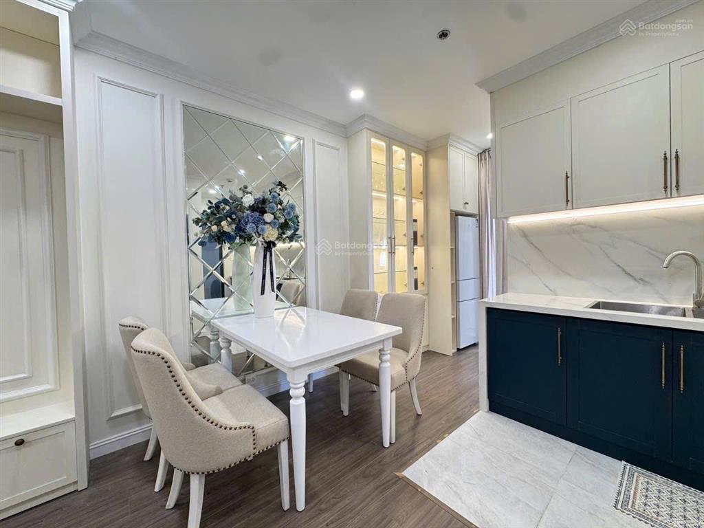 Giá tham khảo tốt trong khu vực fpt plaza 2, loại 2pn2wc full nội thất mới tầng cao 24 sẵn sổ đỏ