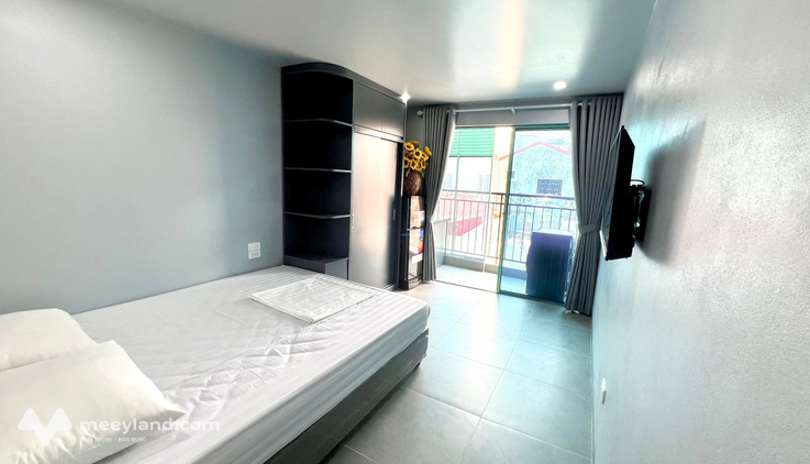 Khai trương chung cư mini ngõ 167 Hào Nam, Đống Đa 30m2 Studio full nội thất, thang máy, ban công, giặt riêng