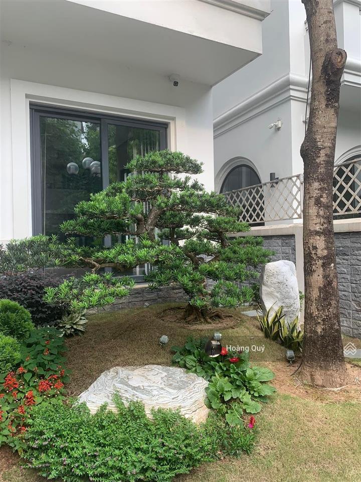 Biệt thự sân vườn kđt mễ trì nam từ liêm 200m²*hai mặt tiền 10m. view khuôn viên giá 68 tỷ