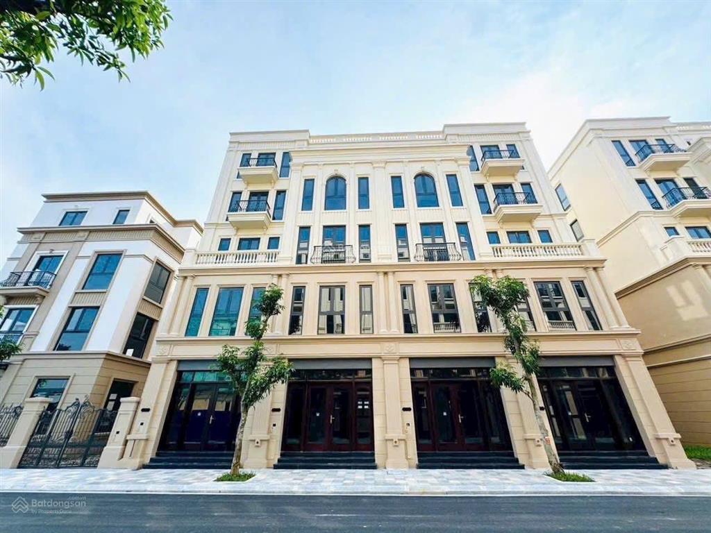 Chính chủ gửi bán căn liền kề xẻ khe tn2 dự án vinhomes cổ loa giá tốt
