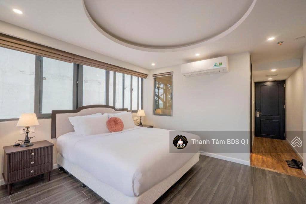 Bán tòa khách sạn mt sương nguyệt ánh 5 x 20m 1 hầm + 7 tầng hđt 265tr/tháng giá 80 tỷ