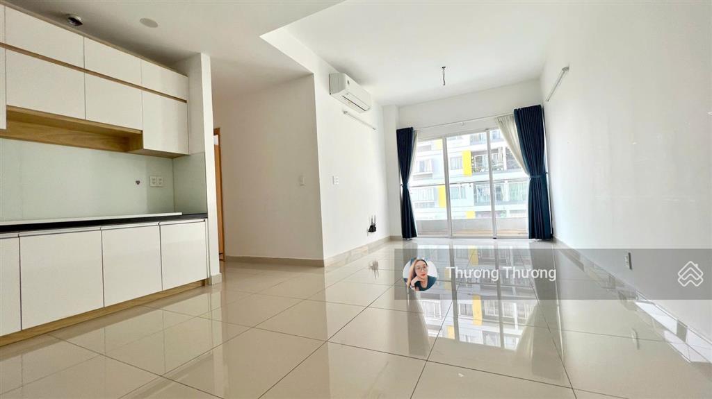Charmington la pointe bán căn 2pn2wc căn góc 72m2 giá 3tỷ7 bao sang tên