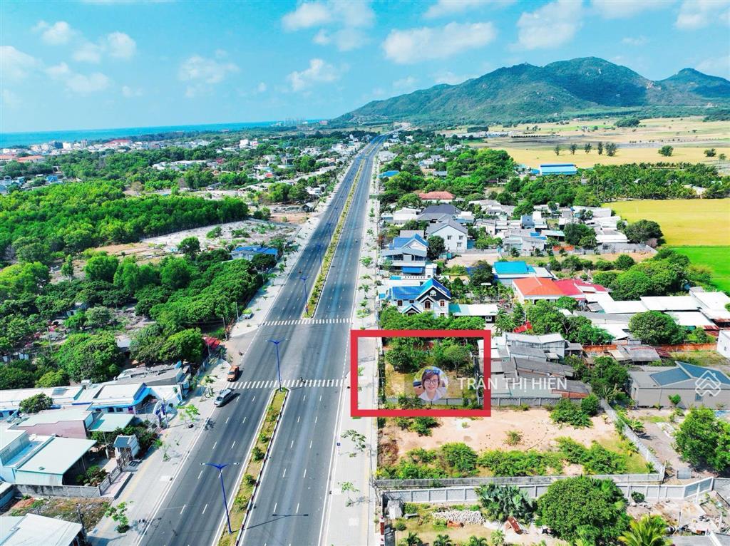 Mặt tiền đường ven biển 42m 477m2 22x21m cách biển phước hải 1km
