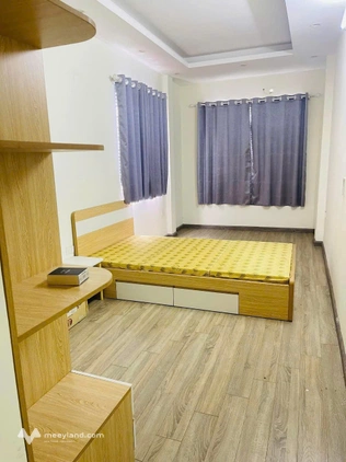 Cho thuê nguyên căn Đa Sỹ, Hà Đông 30m2, xây 4 tầng 2 phòng ngủ vệ sinh khép kín hộ gia đình gần chợ ở ngay