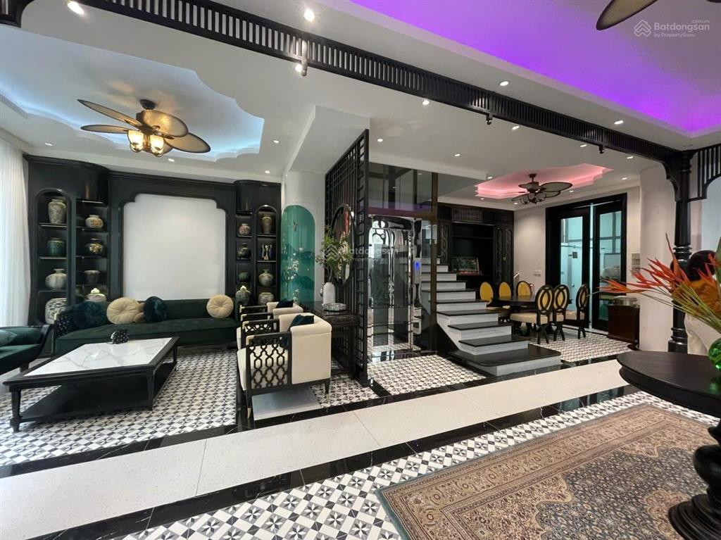 35 tỷ! bt song lập hoàn thiện full đồ đẹp! 150m2 ngay sát hồ và quảng trường biển vhop1