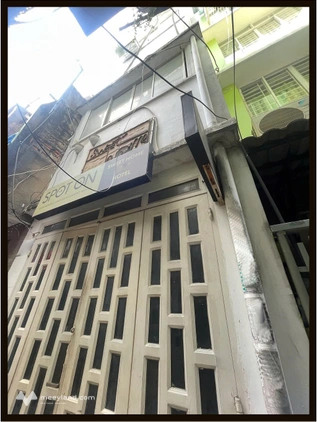 Bán rẻ nhà phố xinh 3m x 10m, 1 trệt 3 lầu, Đỗ Quang Đẩu, Quận 1, thành phố Hồ Chí Minh