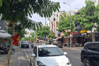 Nhà mặt phố Bà Triệu - Thái Phiên - 10 tầng - thang máy - kinh doanh sầm uất