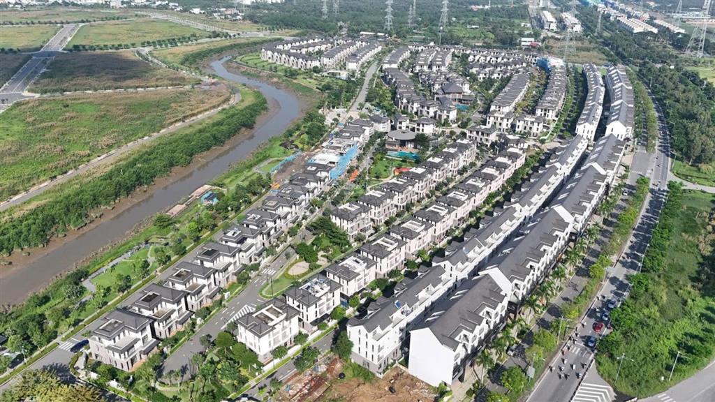 Bán nhanh biệt thự song lập 200m² đất giá chỉ 25 tỷ. e 0932 125 ***