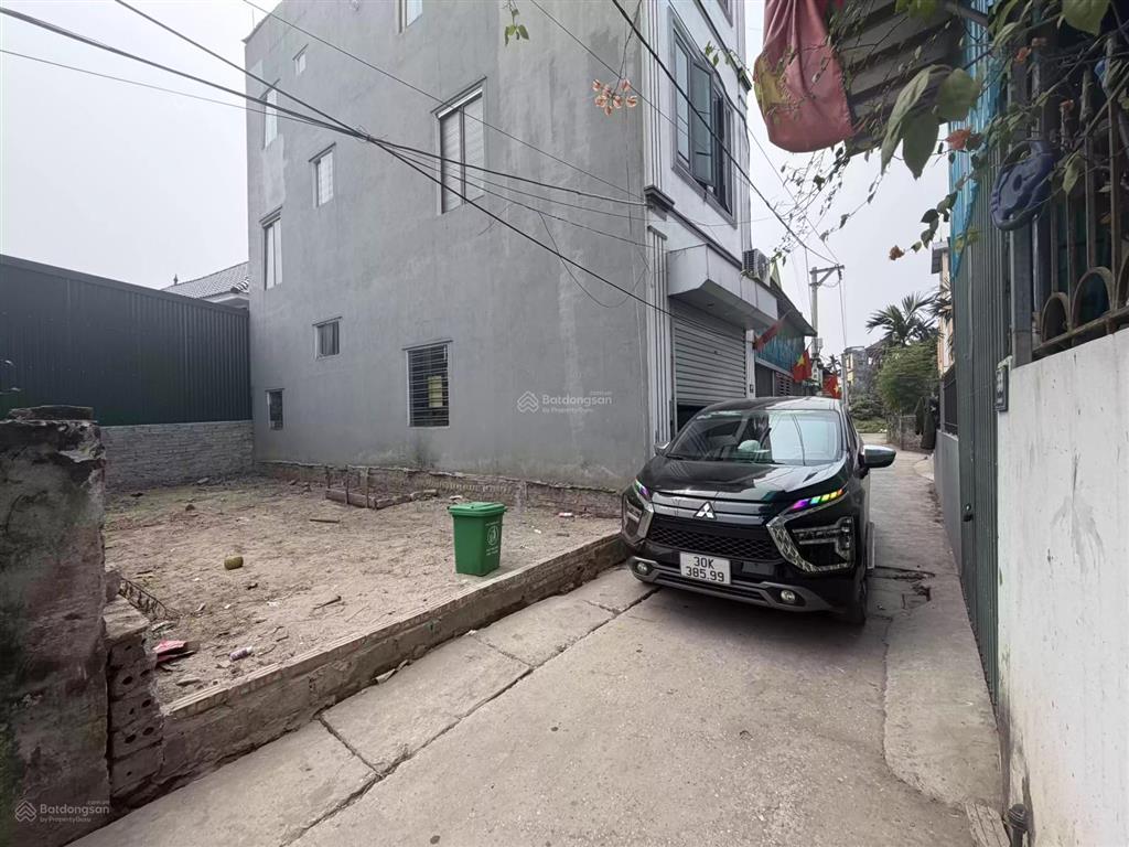 Dương tảo hồng vân dt 50m mt 4,62m giá 4,250 tỷ. ô tô 7 chỗ vào đất đường thông ôtô chạy vòng quanh