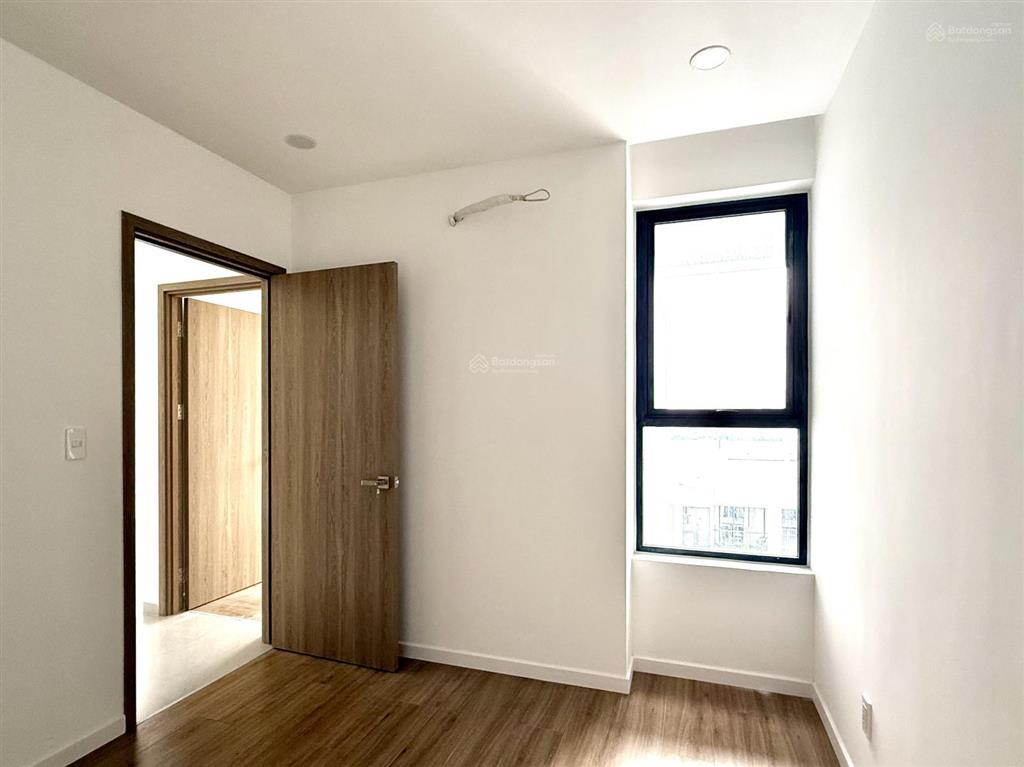 Chủ gửi cần bán gấp căn 1pn + 1, dt 61m2 giá 2.9tỷ nhà mới chưa ở, sổ hồng sẵn 0908 005 *** xem nhà