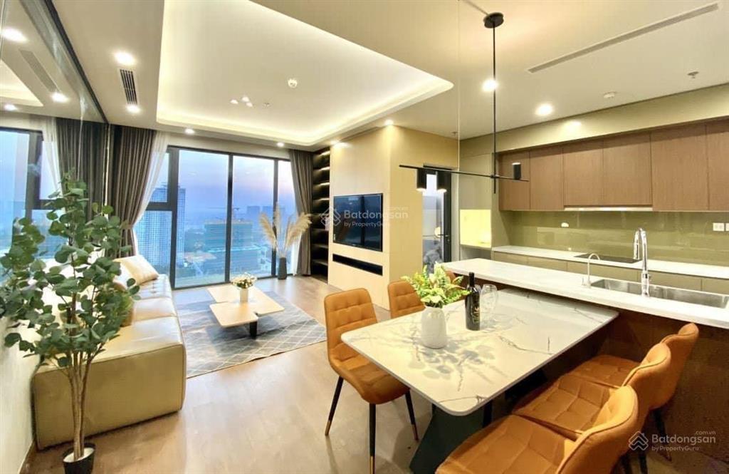 Chính chủ cần bán căn hộ vinhomes nguyễn chí thanh, 86m², 2pn, ban công đông nam, tầng cao, giá tốt
