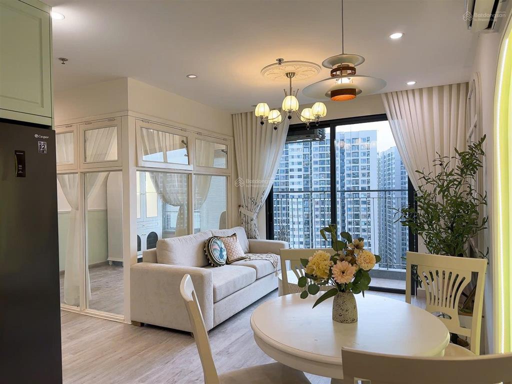 Bán gấp căn hộ 3n2w tại phân khu s giá tốt, vị trí đẹp, full đồ, sẵn sổ, có thể vào ở ngay