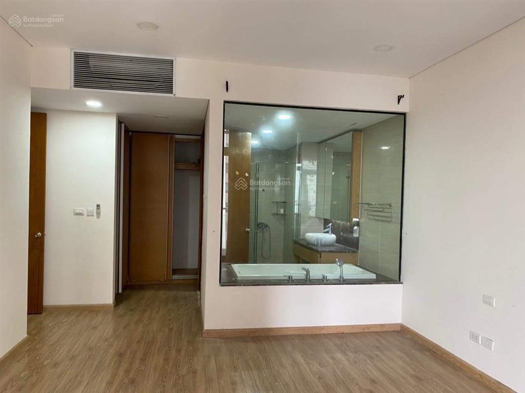 Golden palace mễ trì. bán căn hộ đẹp 4 ngủ 140m tầng trung, full nội thất, sẵn sổ, giá 11.6 tỷ bp