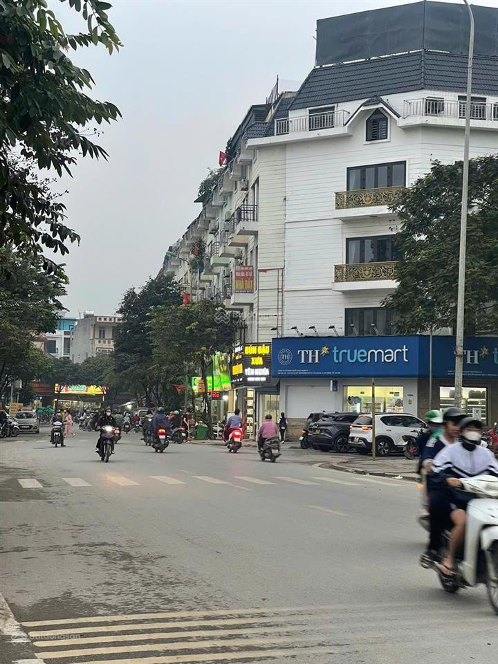 Bán nhà mặt phố nguyễn trác hà đông 6 tầng thang máy
