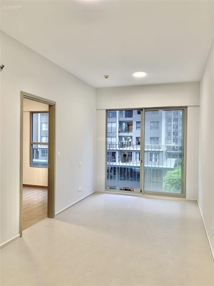 Bán căn 59m² view hồ bơi + giá 2.760 tỷ (102%) rẻ nhất thị trường + sổ hồng sẵn + tầng đẹp