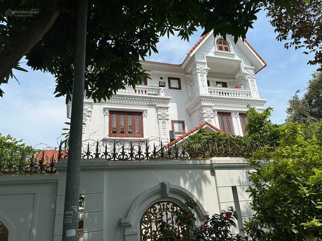 Bán gấp biệt thự khu đô thị hud vân canh lô góc đường 17,5m 406m2, giá 150 tr/m2, 0912 865 ***