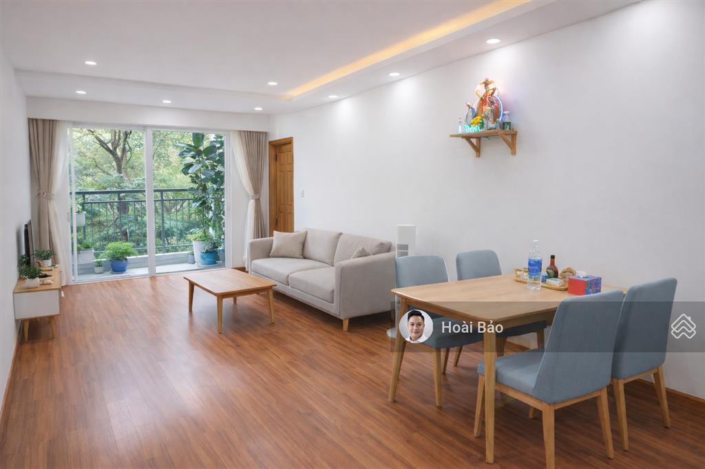 Bán ehome 3, 64m2 2pn 2wc, (có ban công) 2,82 tỷ view nội khu nội thất, sổ sẳn sang tên nhanh
