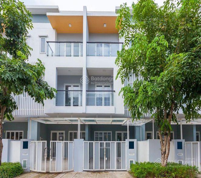 Bán nhanh căn nhà thô mega village dt 5x15 giá 8 tỷ, hỗ trợ vay ngân hàng.