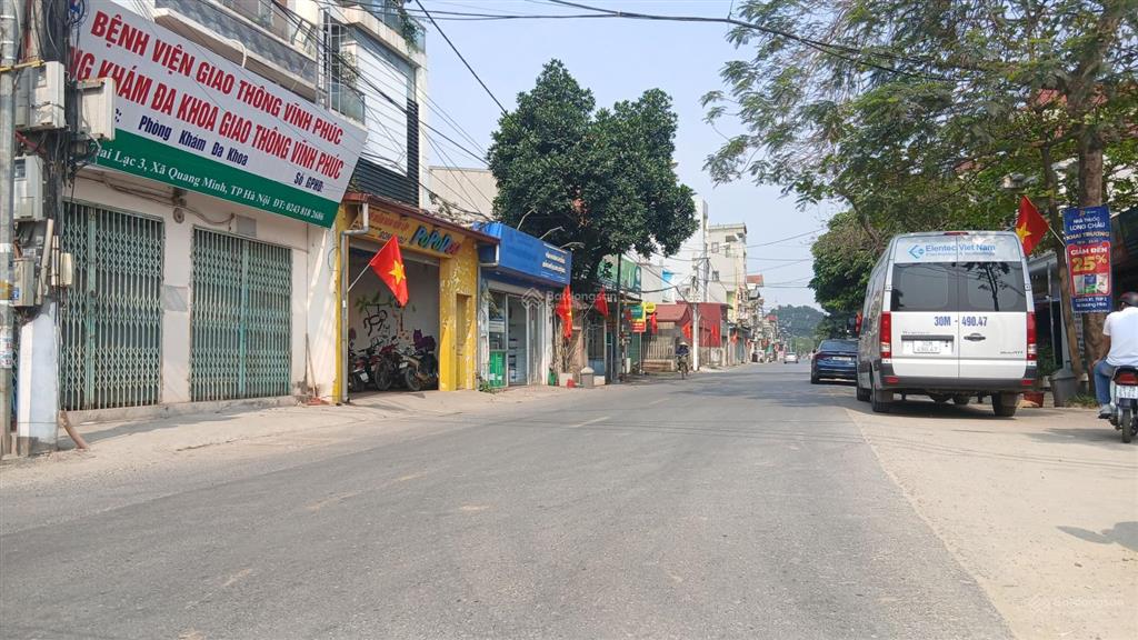 Siêu phẩm, cực rẻ, nhà 4 tầng lô góc, quang minh giá hơn 5,5 tỷ