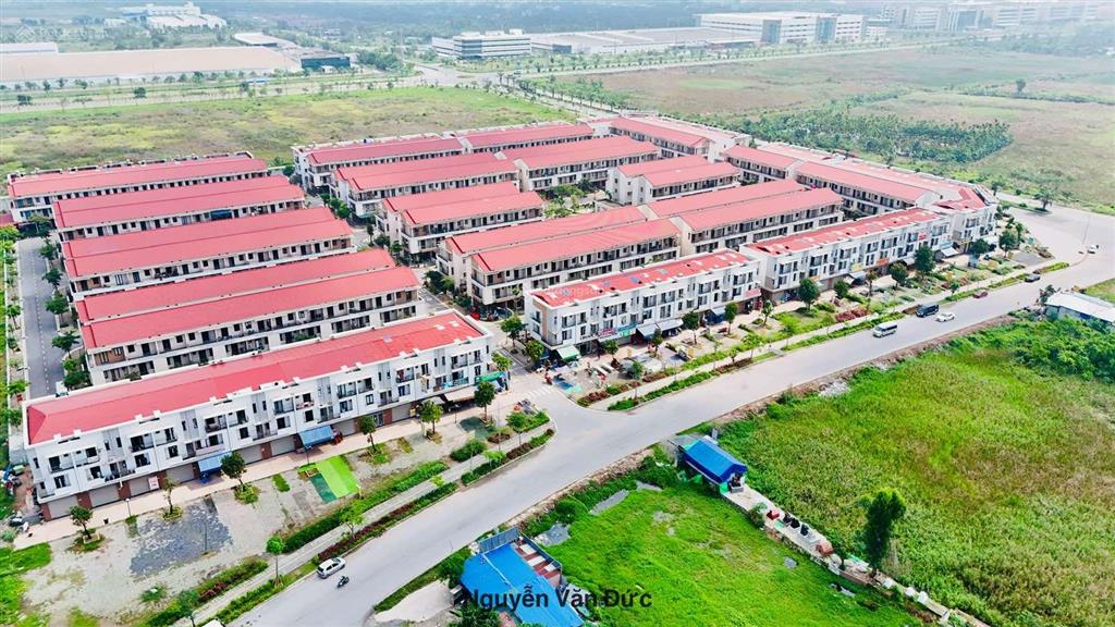 Sốc chỉ 3 tỷ 560 sở hữu ngay liền kề 75m centa city trục thông đẹp nhất dự án sổ hồng cầm tay