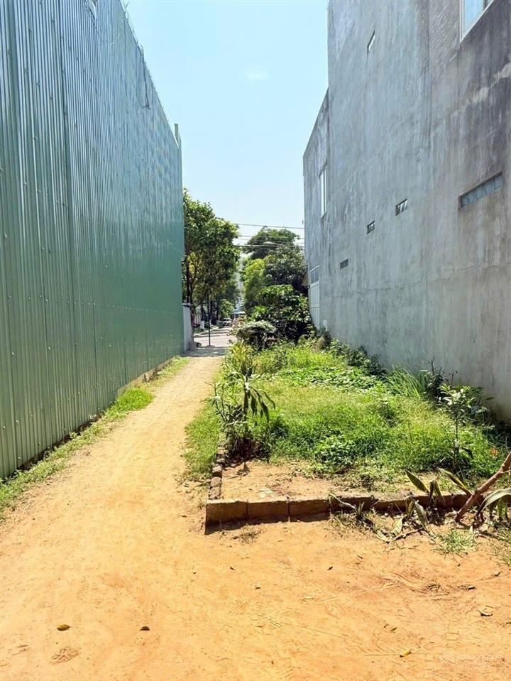 Bán lô mt trần tấn, liên chiểu gần biển nguyễn tất thành đường quy hoạch 7,5m + lề 4,5m