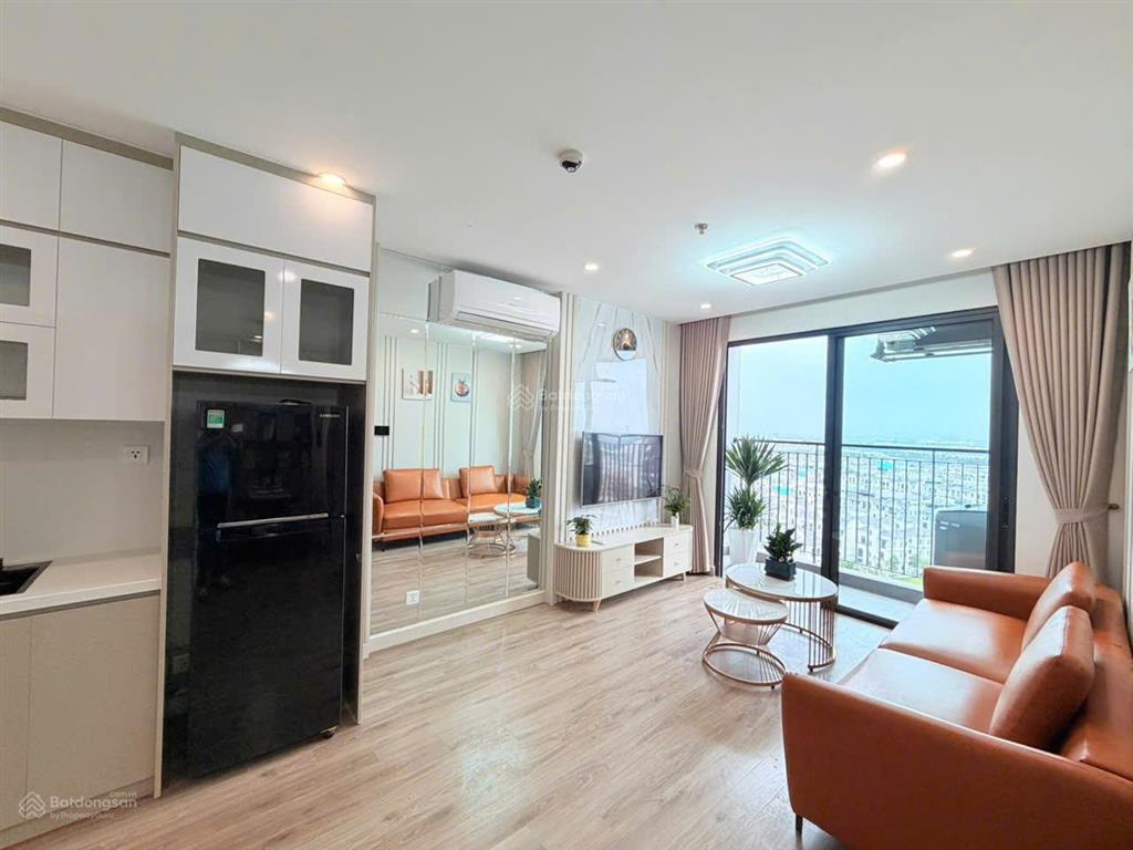 Bán gấp căn 3pn 2vs 80m2 full nội thất view thoáng, giá chỉ 3.98 tỷ tại vinhomes ocean park