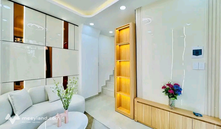 Kẹt vốn bán gấp nhà Vũ Tông Phan, Quận 2 (Thủ Đức), giá 2,65 tỷ, 56m2, đường hẻm thông thoáng, rộng rãi