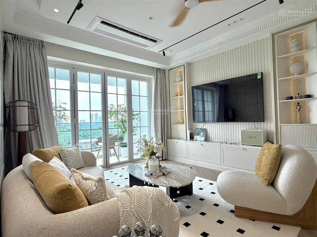 Chính chủ bán ch riverside residence mới 100% quận 7, 130m2 3pn 2wc căn góc view sông giá 17.2 tỷ