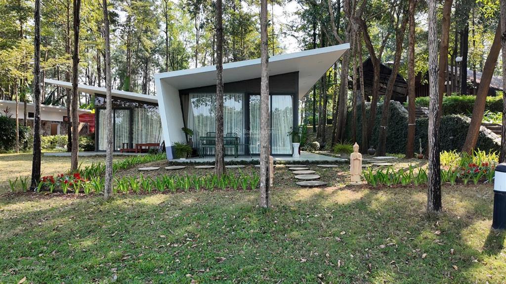 Bán biệt thự mặt hồ tại flamingo đại lải 140m² 1ngu full nội thất 4 tỷ sẵn sổ đỏ bàn giao.