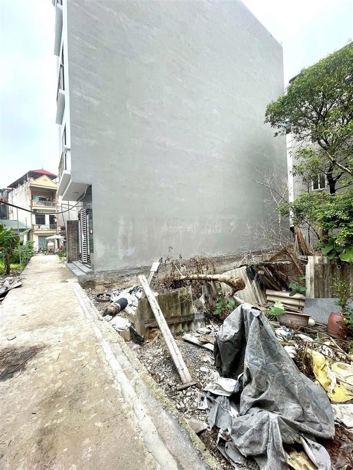 Giảm giá 30% bán đất do nha, nam từ liêm, 56m² mặt tiền rộng, cách ô tô 30m chỉ 6 tỷ.