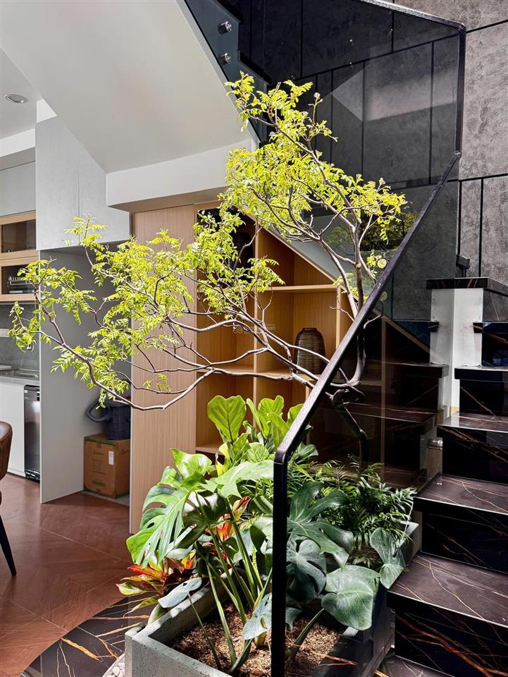 Vương thừa vũ dt 89,9m2 mt5x18m nhà mới 100% full nội thất hiện đại cao cấp và thông minh
