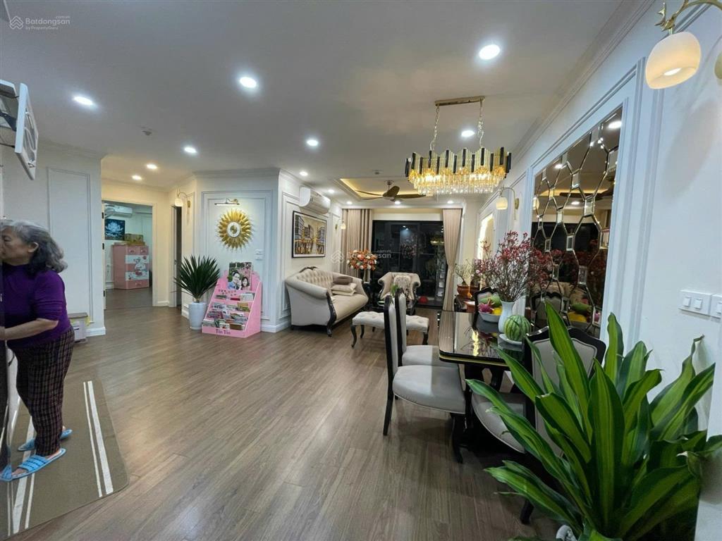 Chính chủ bán căn hộ 3pn đủ đồ dự án vinaconex kim văn, kim lũ.