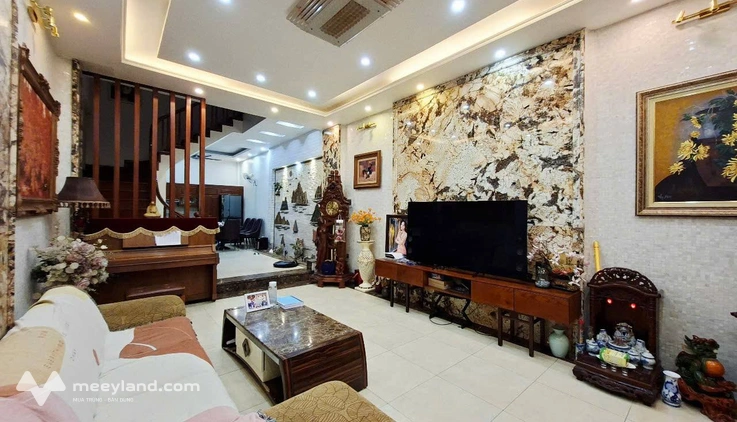 Bán nhà mặt ngõ ô tô tránh đường Lê Trọng Tấn, diện tích 90m2, 4 tầng