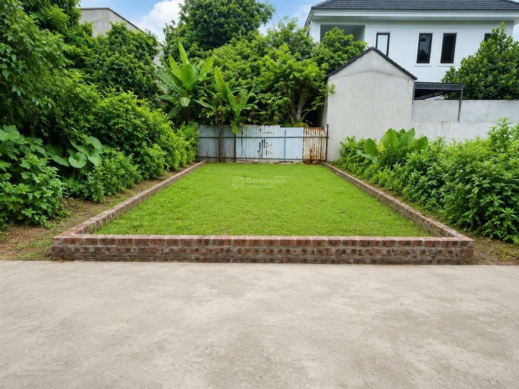 Bán lô đất đẹp thôn thạc quả x. dục tú đông anh hn. dt 40m2 mặt tiền 4m hướng tây nam