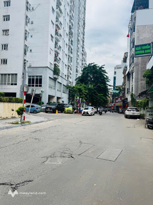 Bán nhà đường Nguyễn Phúc Lai, Hoàng Cầu - 100m2 - 7 tầng - thang máy - kinh doanh
