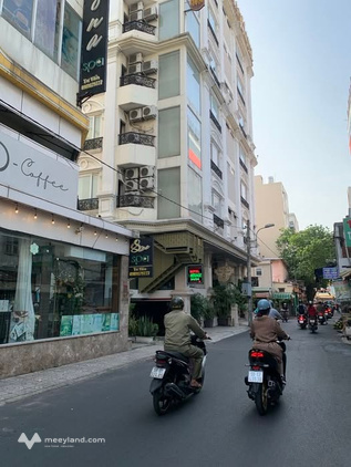 Nhà 5 tầng nở hậu, hẻm 7m tại quận 10, giá tốt hơn ngân hàng
