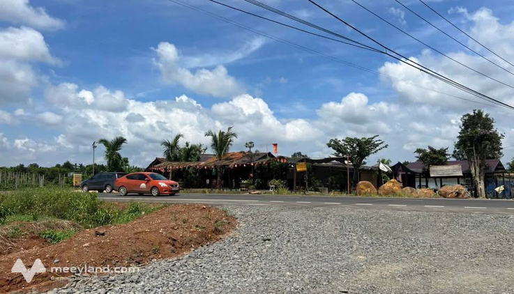 Bán 2 lô đất liền kề phường Eakao, thành phố Buôn Ma Thuột - vuông vức, đường nhựa thông thoáng