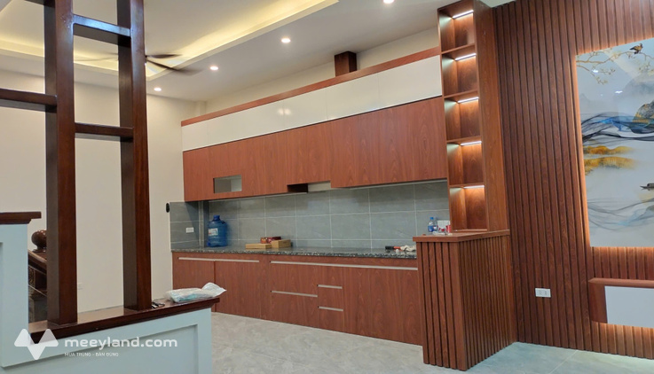Bán nhà 3 tầng full nội thất cao cấp tại Định Trung, Vĩnh Yên