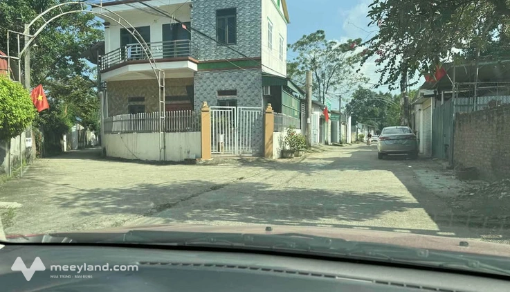 Khám phá cơ hội đầu tư hoặc an cư lý tưởng với mảnh đất rộng 206m² tại phường Nông Trang