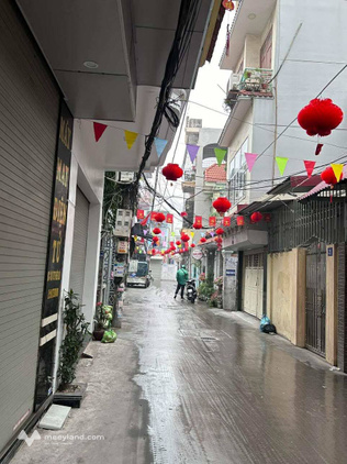 Chào mừng bạn đến với tổ ấm lý tưởng tại ngõ Thiên Lôi, đoạn gần chợ Đôn, thành phố Hải Phòng