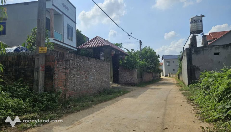 Đất Vĩnh Phúc 126m2 thổ cư, đường thông 2 đầu, giá 1,3 tỷ bán gấp