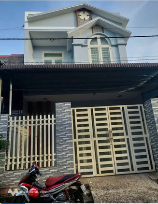 Nhà 1 lầu 1 trệt sân thượng, 6m x 17m, sổ riêng, giá 2 tỷ