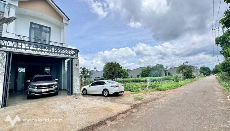 Bán nhà 1 mê mặt tiền đường A7, Buôn Ma Thuột, 3,95 tỷ, full nội thất cao cấp