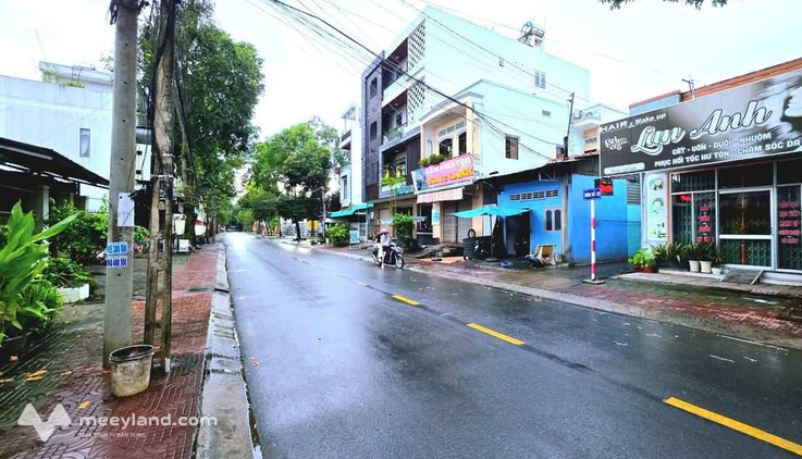 Nhà mặt tiền Nguyễn Thái Học, Trà Vinh, giá 3,5 tỷ