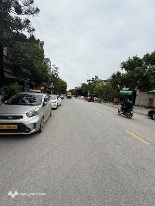 Bán nhà mặt phố Hải Thượng Lãn Ông, vỉa hè rộng rãi, cho thuê 7 triệu/tháng, giá chỉ 6 tỷ