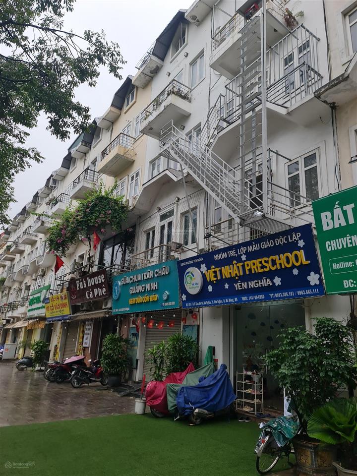 Liền kề đô nghĩa view hồ cây đàn đường 30m (vỉa hè 10m) hoàn thiện thang máy giá 22 tỷ
